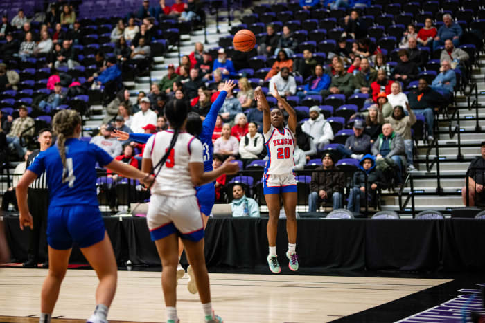 Benson Grants Pass 6A Oregon girls basketball quarterfinal 2024 Naji Saker -66